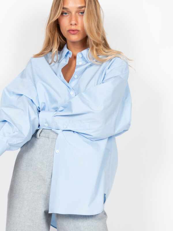 Oversize-Bluse mit Hemdkragen von REYER