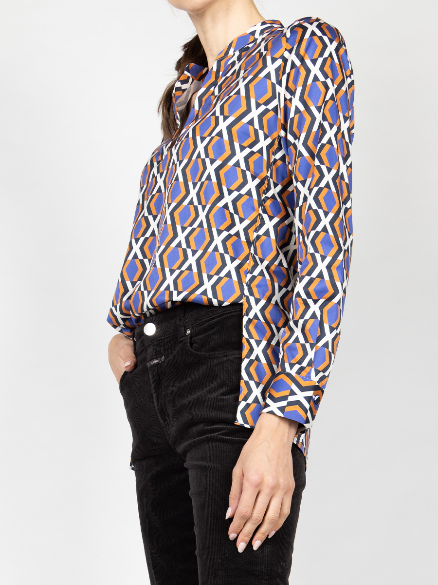Bluse von Caliban