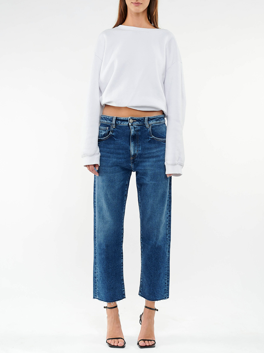 Low-Rise Jeans