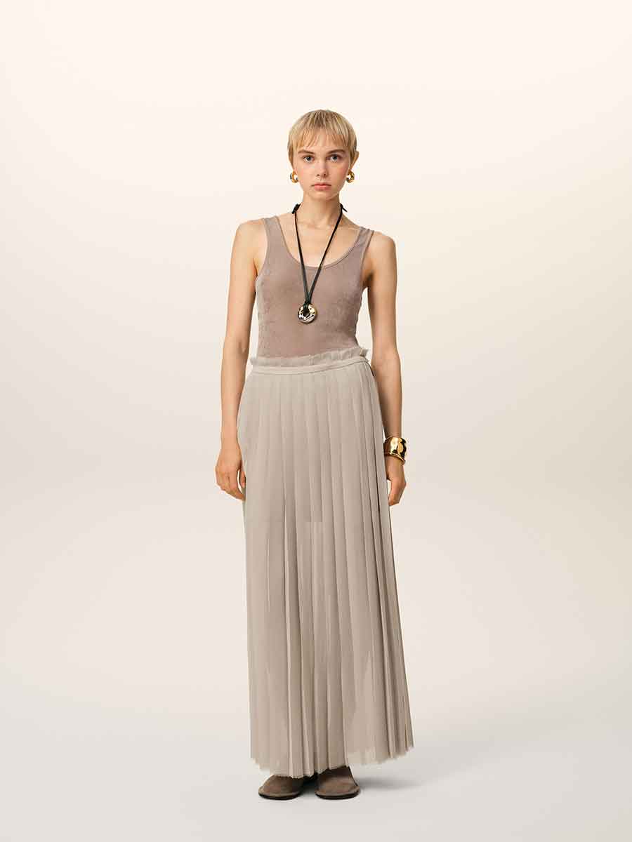 Midi-Faltenrock in Taupe von Ami Paris