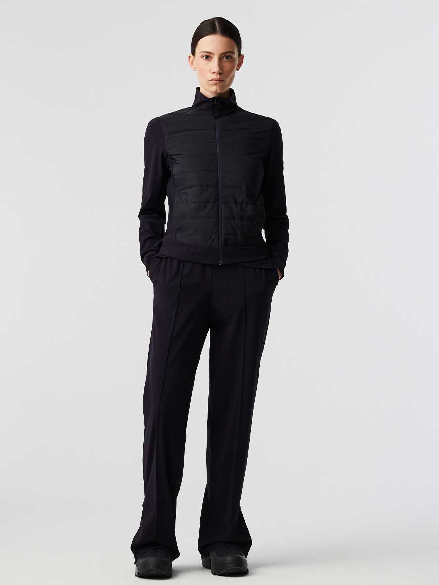 Sweatjacke JEUTA von ALPHATAURI