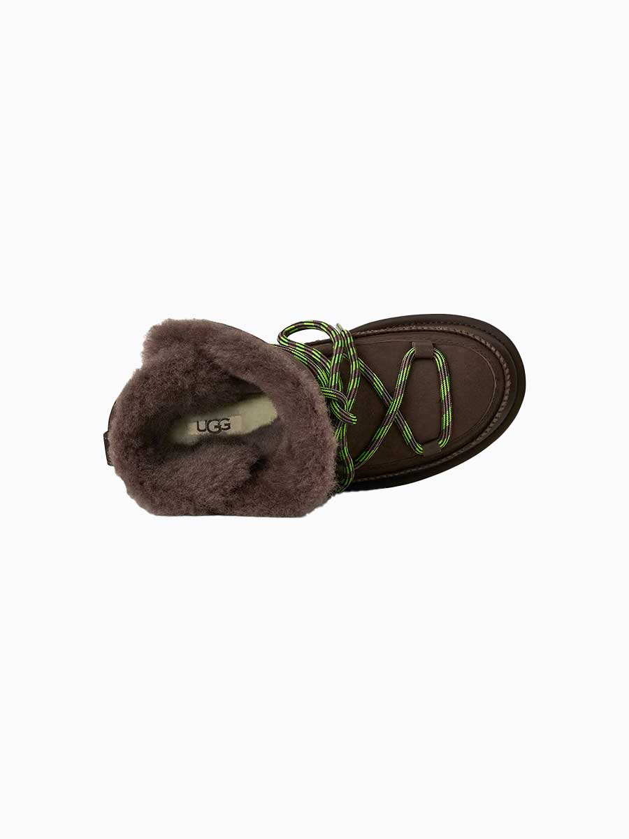 10063310-braun Boots CLASSIC TREAD BOOT von UGG
