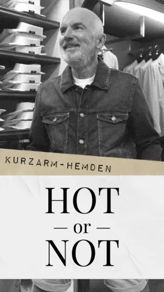 Kurzarm-Hemden - praktisch, luftig ... aber auch stylish? ☀️👀 Unsere Mitarbeiter:innen sind sich uneinig: Für die einen ein Sommer-Essential mit Coolness-Faktor, für die anderen schwer zu stylen ohne Dad-Vibes.

Und Sie? Fashion-Statement oder eher Büro-Basic ohne Stilfaktor? 🫣

Jetzt in unserer Story abstimmen! ✨

#reyerlooks #stylecheck #hotornot #kurzarmhemd #menswear #sommerlook