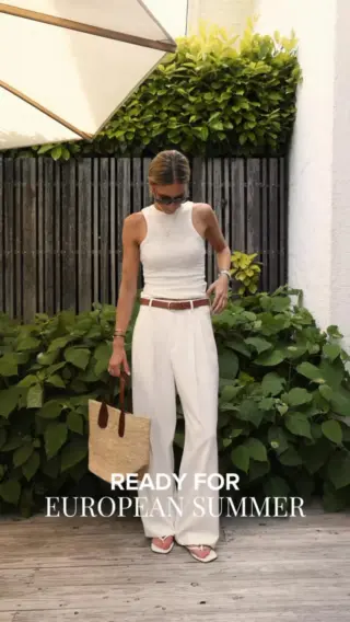 ready für den european summer ☀️

Mehrere Looks - ein Gefühl: Sonne, Café-Vibes & mediterrane Leichtigkeit 🍋🌊 Welcher Look ist Ihr Favorit?

☀️ Save for inspo
🧳 markieren Sie Ihren Travel Buddie 
💬 Verraten Sie uns Ihr Go-To Sommer-Reiseziel

#reyerlooks #europeansummer #summerlooks #travelwardrobe #fashioninspo #coastalvibes #reels #reelsi̇nstagram #trendingreels #vacaymood #stylingreels #fashionreel