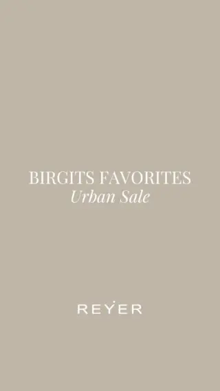 SALE-Lieblinge, die man einfach gesehen haben muss! ✨ Birgit zeigt in dieser Runde ihre aktuellen Favorites - von stylischen @rossi_pants Hosen über angesagte @autryglobal Sneakers bis hin zu wunderschönen Sets und Kleidern. 🤍

Diese Pieces vereinen Trendgespür, Komfort und Vielseitigkeit auf perfekte Weise und machen jedes Outfit zum Hingucker. ✨

Wer auf der Suche nach neuen Fashion-Highlights, Sommerlooks und besonderen Sale-Funden ist, sollte unbedingt bei uns vorbeischauen. ☀️🛍️

Viele der gezeigten Styles warten bereits in unserem
Store in Hallein auf Sie. Welche Pieces würden direkt in Ihren Kleiderschrank einziehen? Verraten Sie es uns in den Kommentaren! 👇🏼💬

#reyerlooks #saleshopping #fashioninspiration #sommermode #hallein