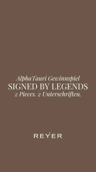 GEWINNSPIEL: MOMENTS THAT UNITE.
Zwei besondere @alphatauri Pieces. Zwei außergewöhnliche Unterschriften.

Wir verlosen 2 exklusive Pieces mit Originalunterschrift von Jürgen Klopp und Max Verstappen! 🔥

Sie sind AlphaTauri Fan und kennen jemanden, der sich über diesen Gewinn genauso freuen würde? Dann machen Sie mit! 👇

SO MACHEN SIE MIT:
1️⃣ Kommentieren Sie unter diesem Reel, welches AlphaTauri Piece Sie am liebsten gewinnen würden.

2️⃣ Markieren Sie einen Freund oder eine Freundin in den Kommentaren, der oder die ebenfalls AlphaTauri Fan ist und sich über den Gewinn freuen würde.

✨ Das Gewinnspiel läuft 1 Woche! Die Gewinner werden nach Ende des Gewinnspiels von uns per DM kontaktiert. Viel Glück! 🍀

TEILNAHMEBEDINGUNGEN
Das Gewinnspiel startet am 03.10.2026 und endet am 09.10.2026 um 23:59 Uhr. Teilnahmeberechtigt sind Personen ab 18 Jahren mit Wohnsitz in Österreich oder Deutschland. Für die Teilnahme am Instagram-Gewinnspiel müssen Sie @reyerlooks folgen, dieses Reel liken und eine Person in den Kommentaren markieren. Mehrfachteilnahmen sind möglich, sofern jeweils unterschiedliche Kommentare mit unterschiedlichen Markierungen abgegeben werden.

Der Gewinner wird nach Ende des Gewinnspiels per Zufallsprinzip ermittelt und ausschließlich per DM über den offiziellen Instagram-Account @reyerlooks benachrichtigt. Der Gewinn kann nicht bar abgelöst oder übertragen werden.

Das Gewinnspiel steht in keiner Verbindung zu Instagram, Meta Platforms Ireland Limited oder Facebook und wird von diesen weder gesponsert, unterstützt noch organisiert. Der Rechtsweg ist ausgeschlossen. Eine Barauszahlung des Gewinns ist nicht möglich.

Mit der Teilnahme erklären Sie sich mit diesen Teilnahmebedingungen einverstanden. Der Rechtsweg ist ausgeschlossen.

#reyerlooks #alphatauri #momentsthatunite #joelschwärzler #maxverstappen
